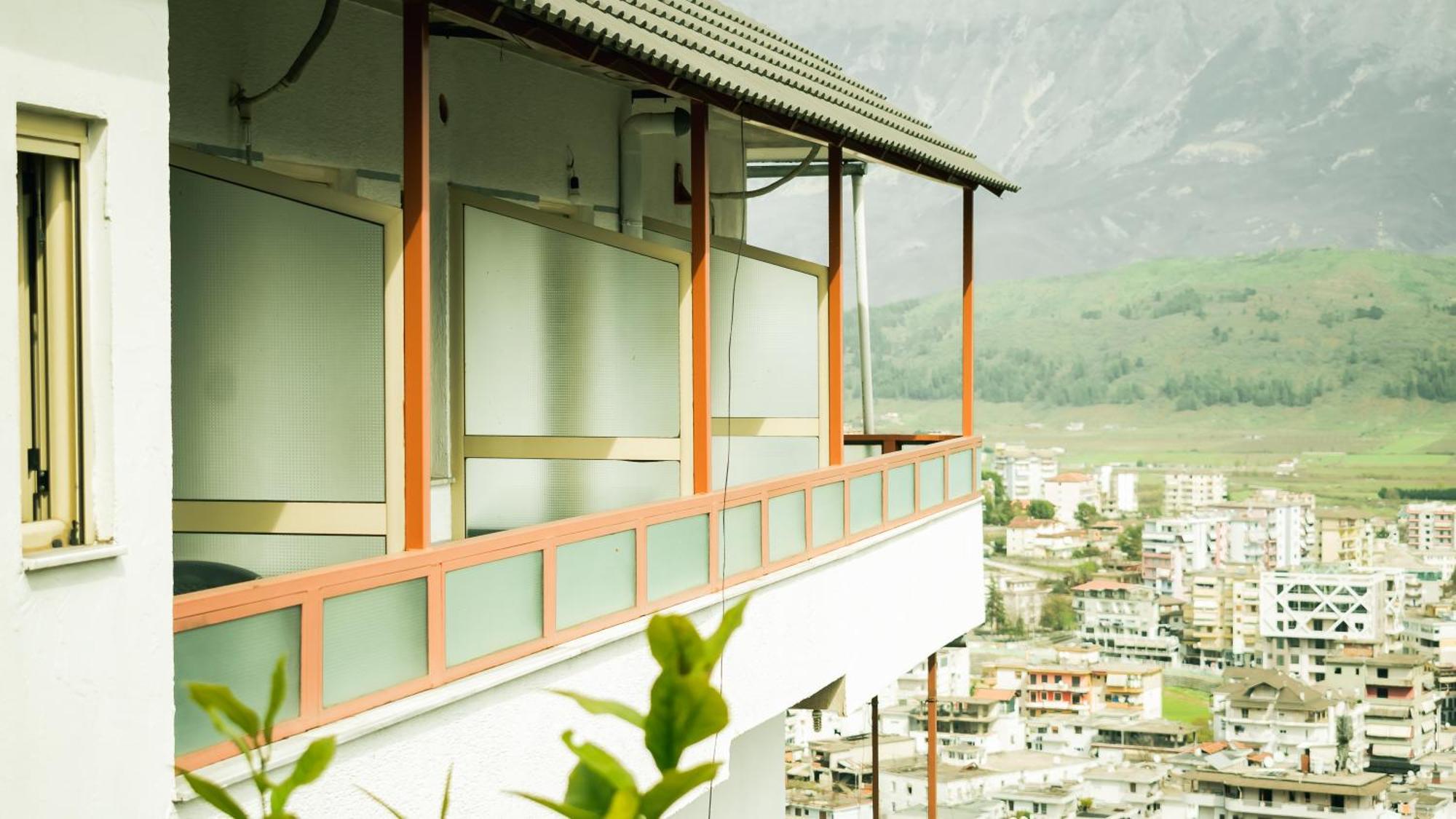 Guesthouse Shtino Gjirokastër Exteriör bild